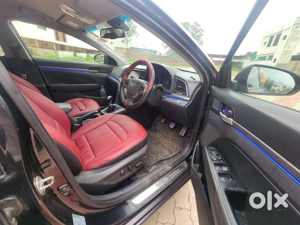 Hyundai Elantra 2.0 Sx Option, 2017, Petrol