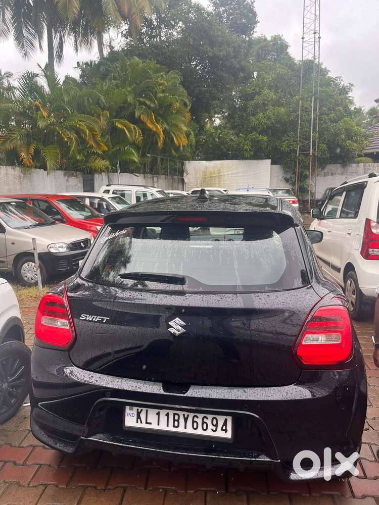 Maruti Suzuki Swift Vvt Zxi, 2023, Petrol
