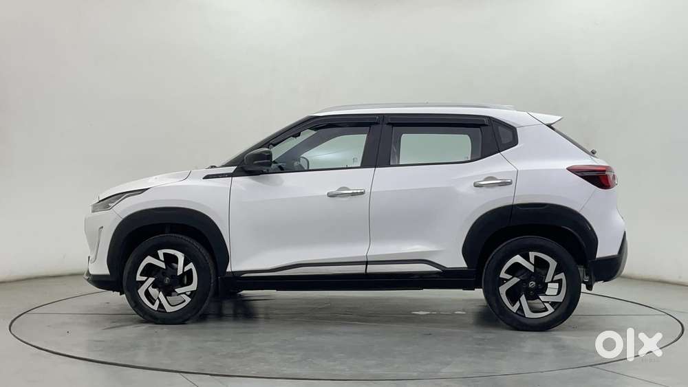 Nissan Magnite 1.0 Xv Premium Turbo Cvt, 2023, Petrol