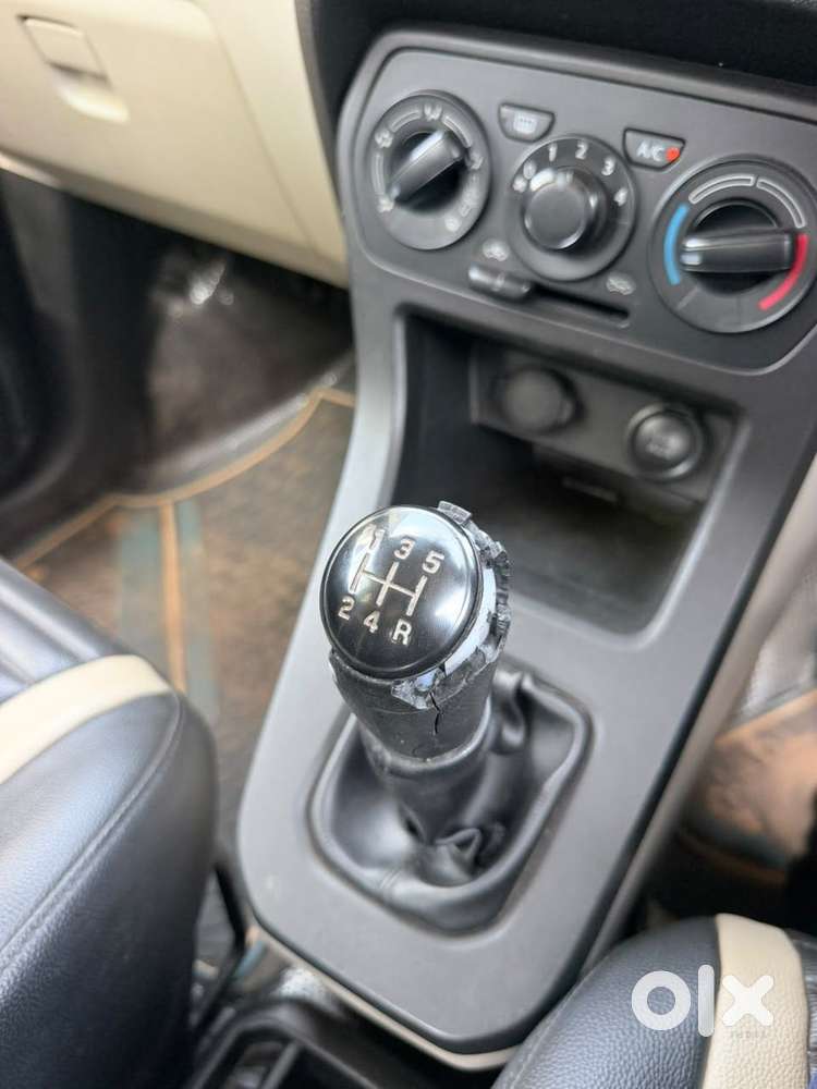Maruti Suzuki Swift Dzire 1.3 Zxi, 2019, Petrol