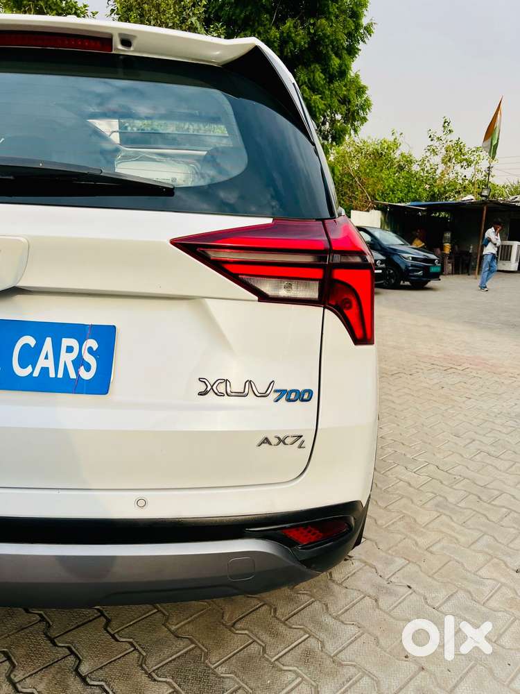 Mahindra Xuv700 2.0 Ax 7 Petrol At Luxury Pack Str, 2024, Petrol