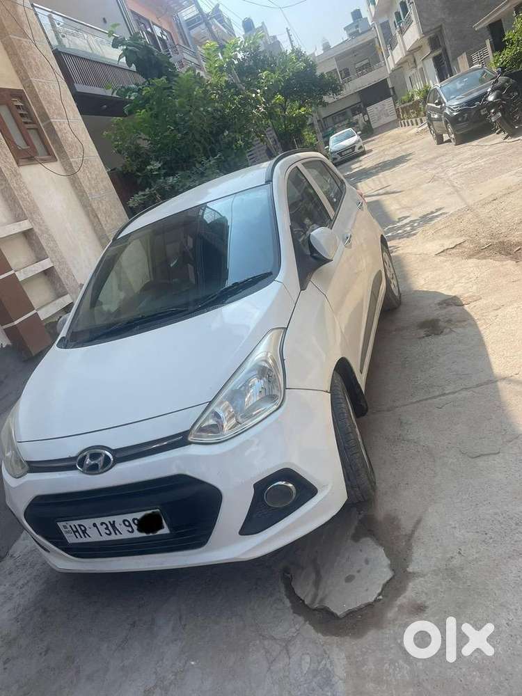 Hyundai Grand I10 2015 22 Dec Petrol Well Maintained