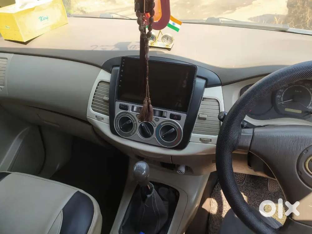 Toyota Innova 2009 Diesel 195000 Km Driven