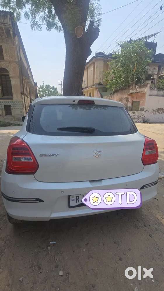 Top Model
 Push Button Start 
Key Less Entry