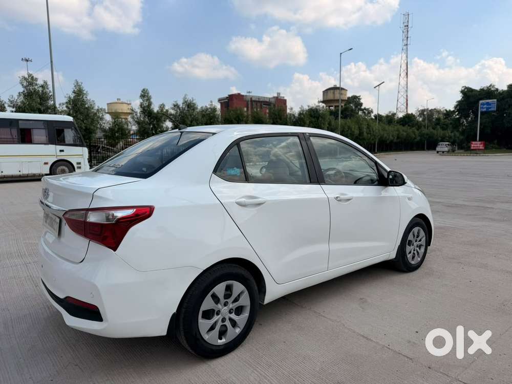 Hyundai Xcent, 2018, Petrol