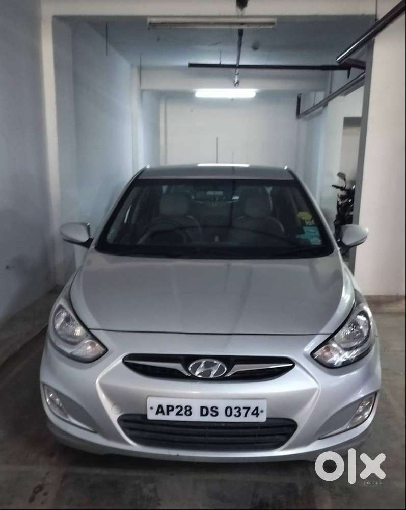 Hyundai Verna 2013