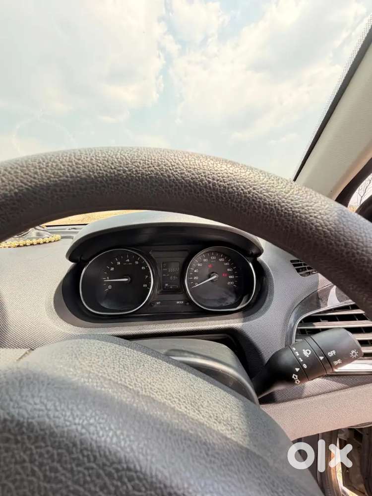 Tata Tiago 2019 Petrol Well Maintained, All Service Record In Showroom
