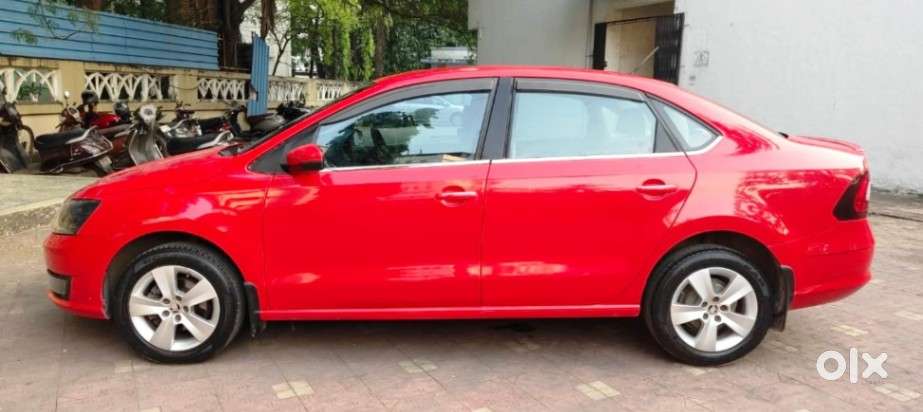 Skoda Rapid 1.6 Mpi At Style, 2017, Petrol