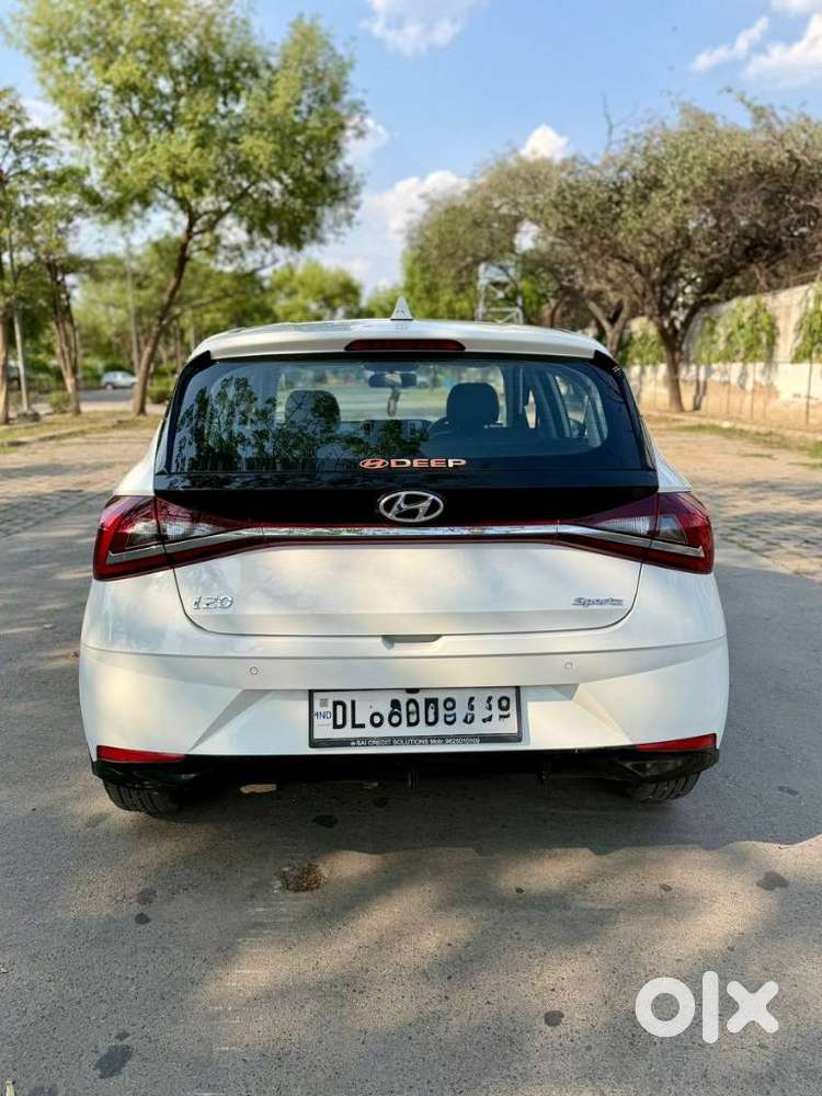 Hyundai I20 Asta 1.4 At Vtvt, 2023, Petrol