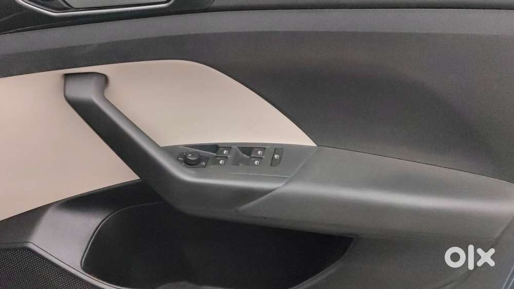 Volkswagen Taigun 1.0 Tsi Topline, 2023, Petrol