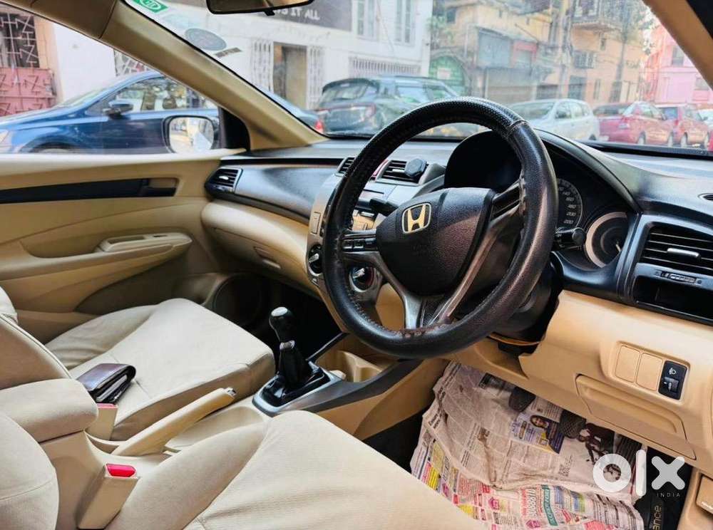 Honda City 2012 Petrol Life Time Tax Well Maintained