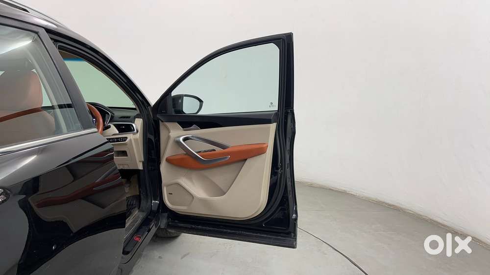 Mg Hector Sharp At, 2022, Petrol