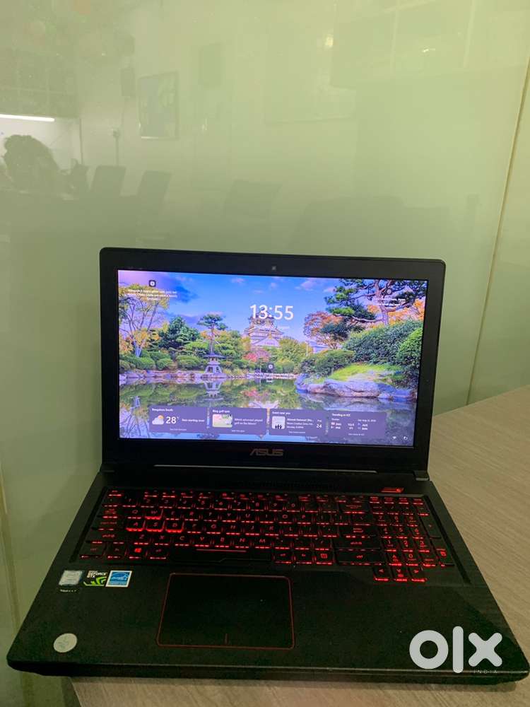 Asus Notebook PC i7 processor 8thgen 8GB 256GB with wrnty