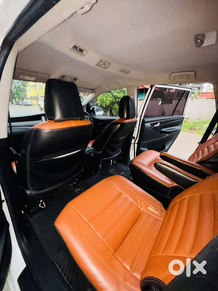 Toyota Innova Crysta 2.4 G Mt, 2022, Diesel