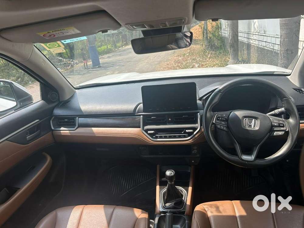 Honda Elevate 2024 Petrol 16100 Km Driven