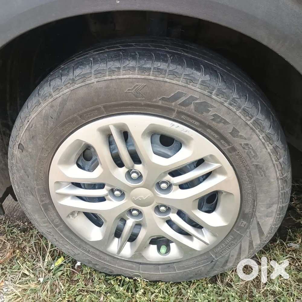 Kia Carens 2024 Petrol 21000 Km Driven