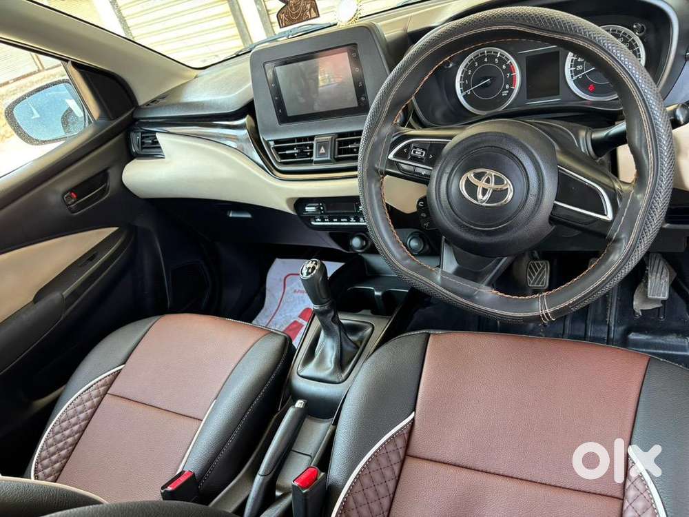 Toyota Glanza 2022 Petrol 30000 Km Driven