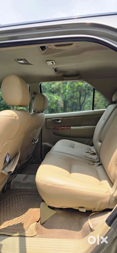 Toyota Fortuner 3.0 4x4 Manual, 2010, Diesel