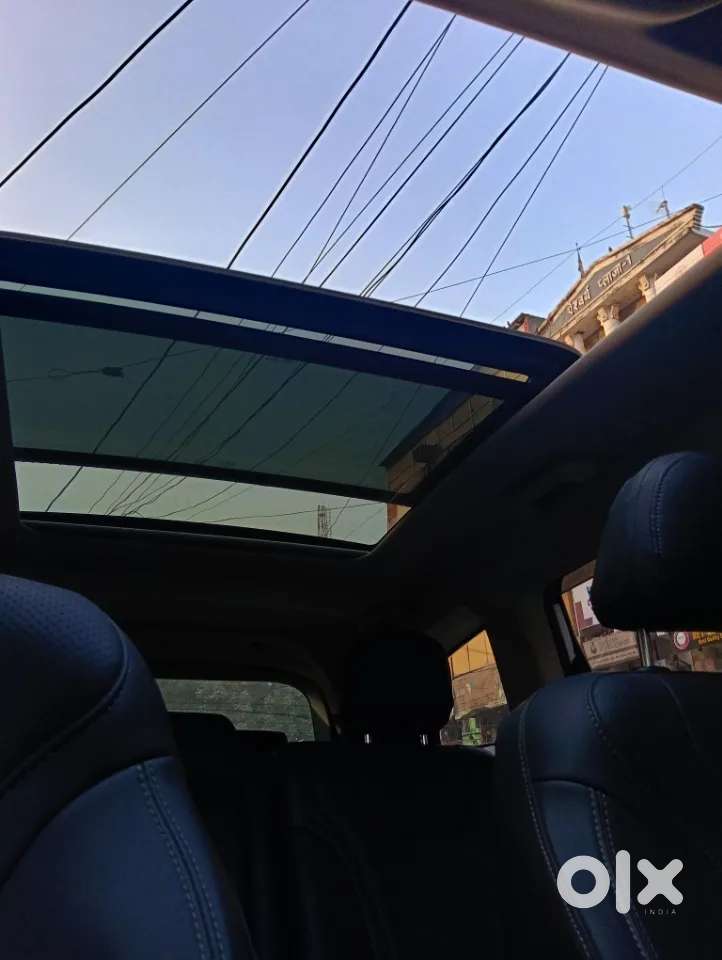 Mahindra Xuv700 2.2 Ax 7 Diesel At Str, 2023, Diesel