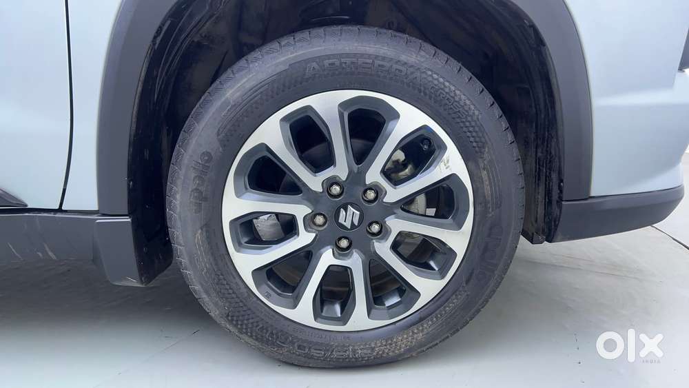 Maruti Suzuki Grand Vitara 1.5 Alpha Smart Hybrid At, 2023, Petrol