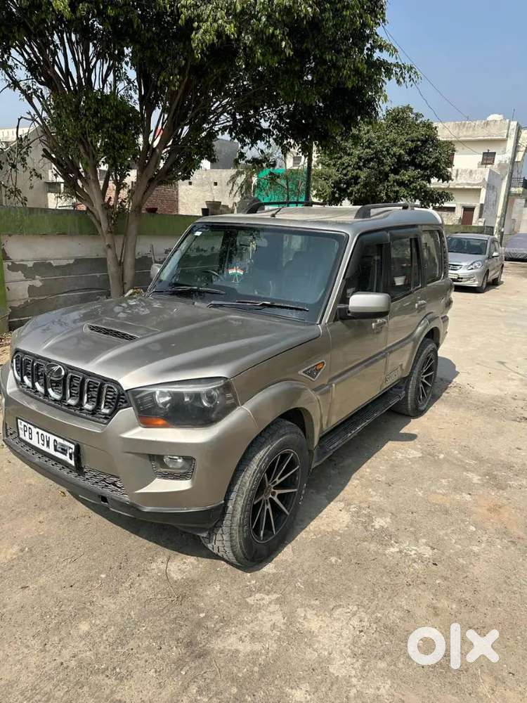 Mahindra Scorpio 2014