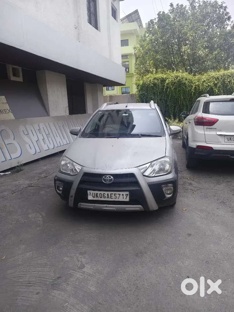 Toyota Etios Cross 1.4l 2014