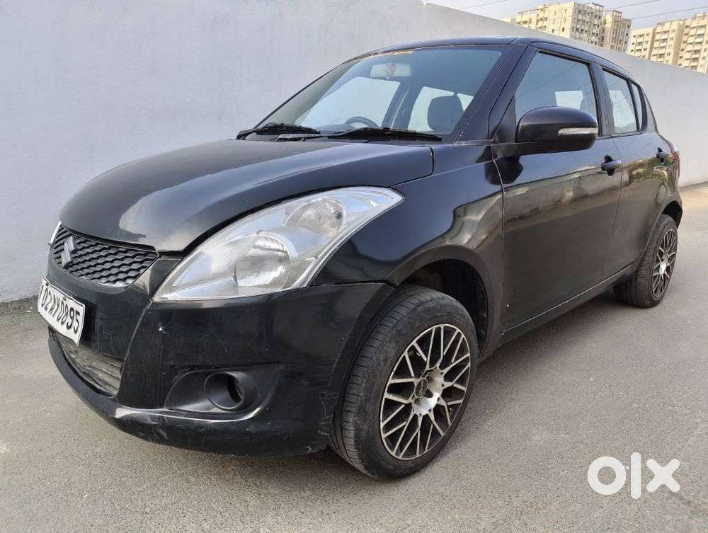 Maruti Suzuki Swift Vxi 1.2 Abs Bs-iv, 2012, Petrol