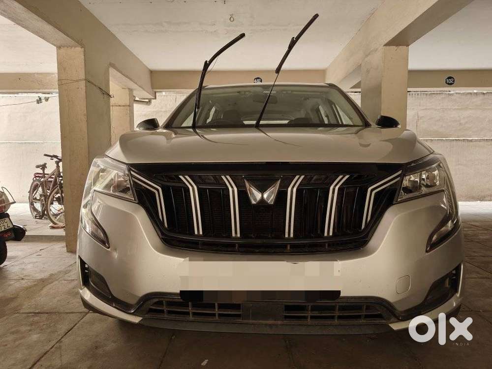 Mahindra Xuv700 2.2 Mx Diesel Mt 5 Str, 2022, Diesel