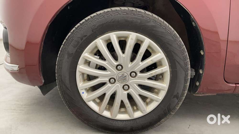 Maruti Suzuki Dzire 1.2 Zxi Amt, 2019, Petrol