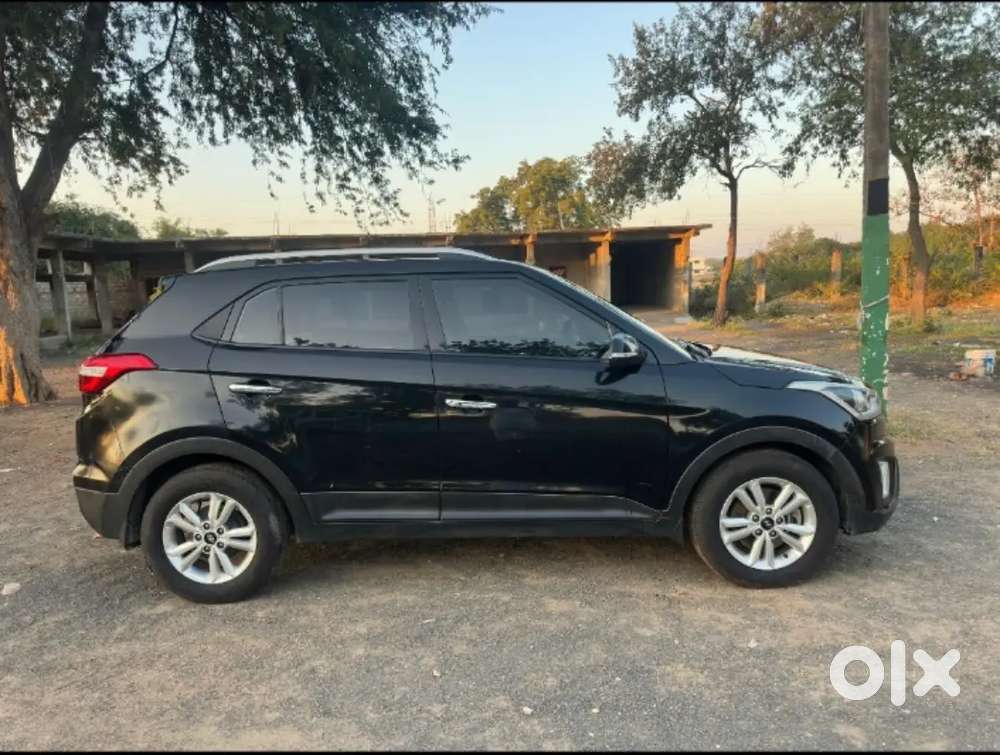 Creta Diesl 2016 Automatic Top End ,new Tyres &batry In Neat Condition