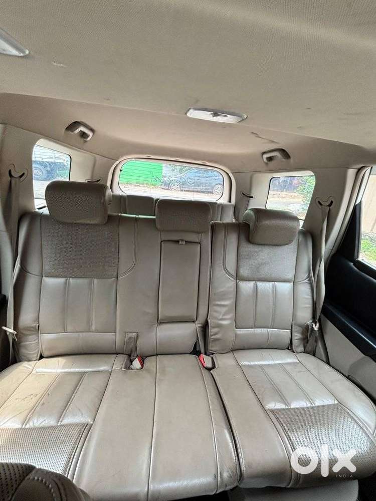Mahindra Xuv500 At W10 Fwd, 2016, Diesel