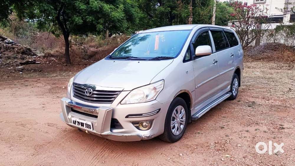 Toyota Innova, 2013