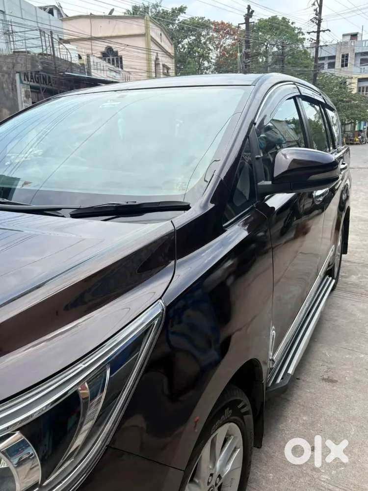 Toyota Innova Crysta Diesel Mt 2017