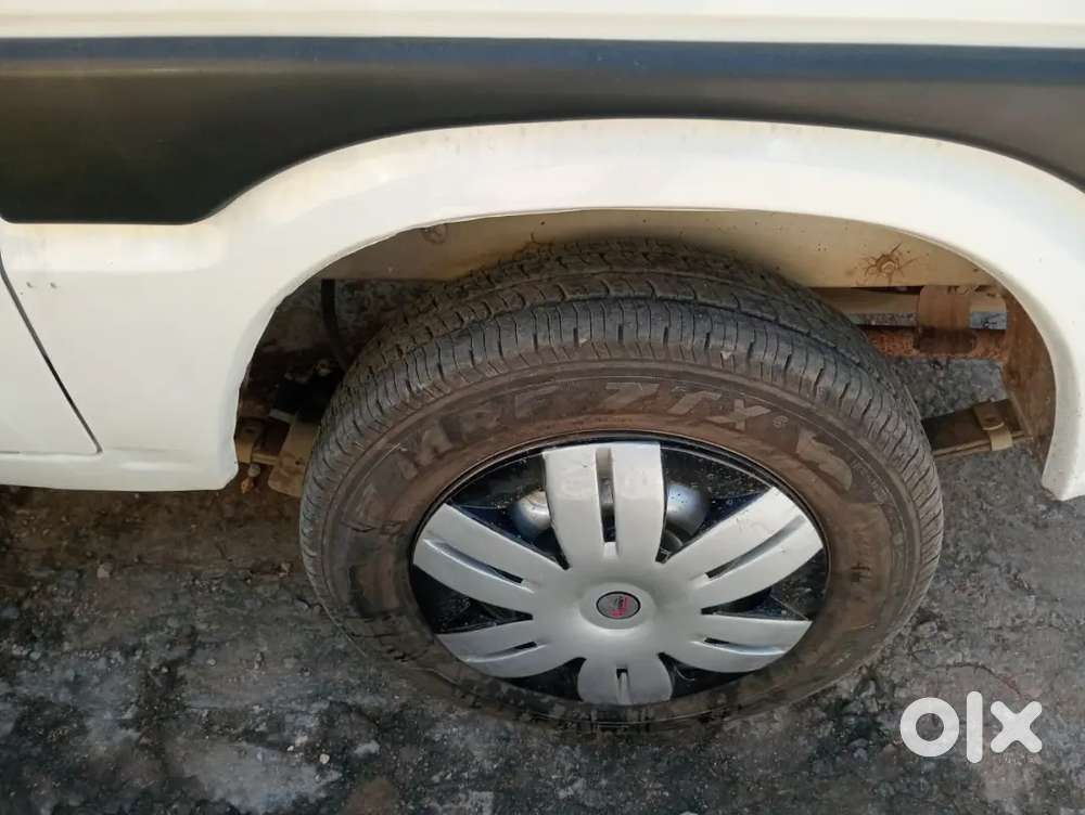 Maruti Suzuki Omni 2013
