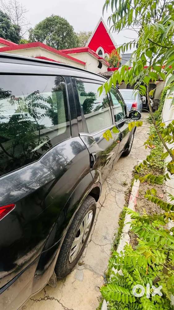 Mahindra Xuv500 2019 Diesel Well Maintained