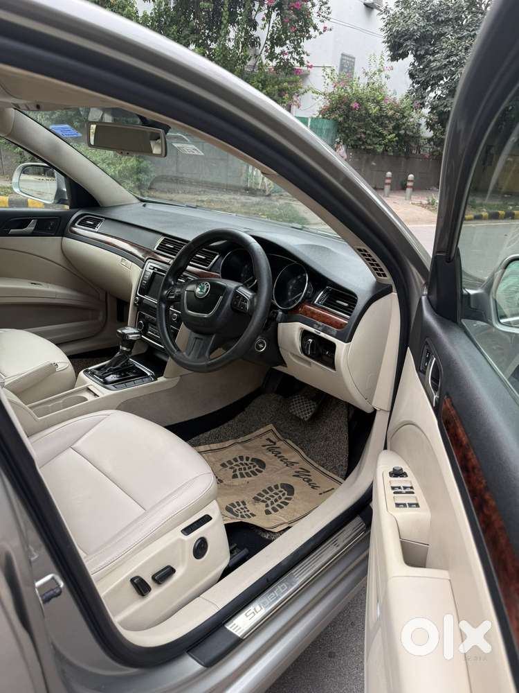 Skoda Superb Elegance 1.8 Tsi At, 2013, Petrol