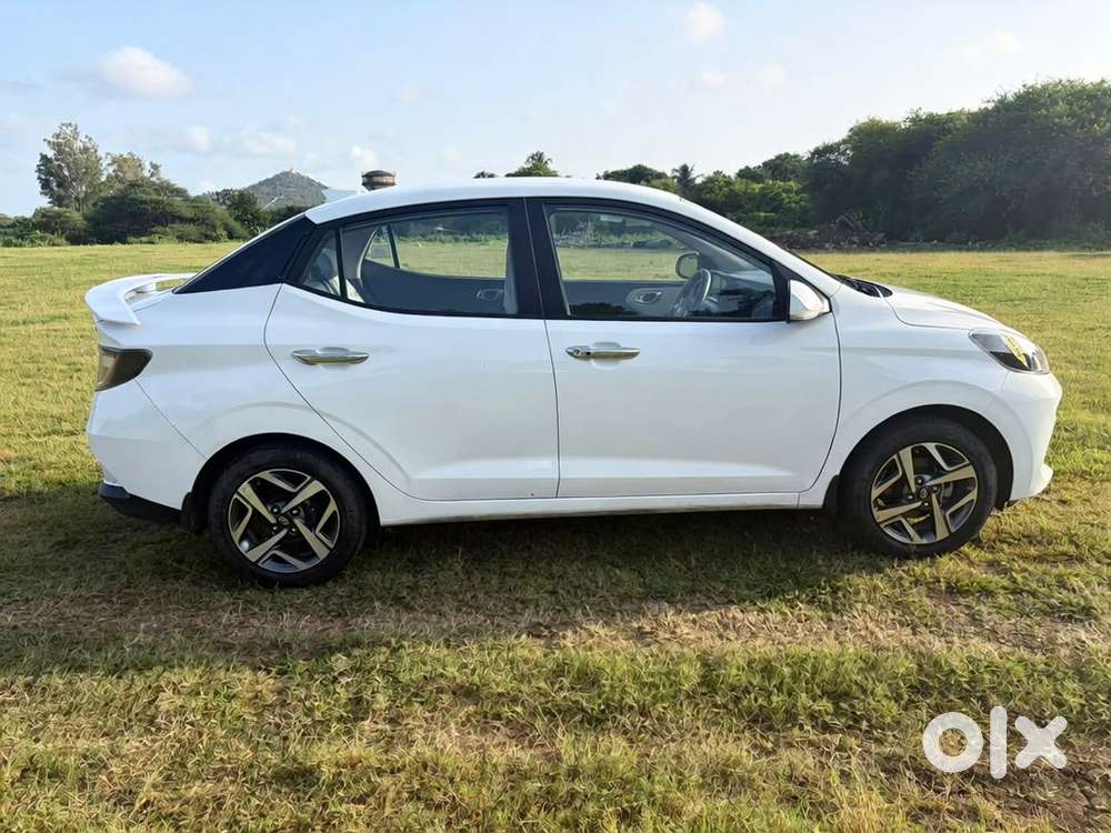 Hyundai Aura Cng, Well Maitained & Less Driven