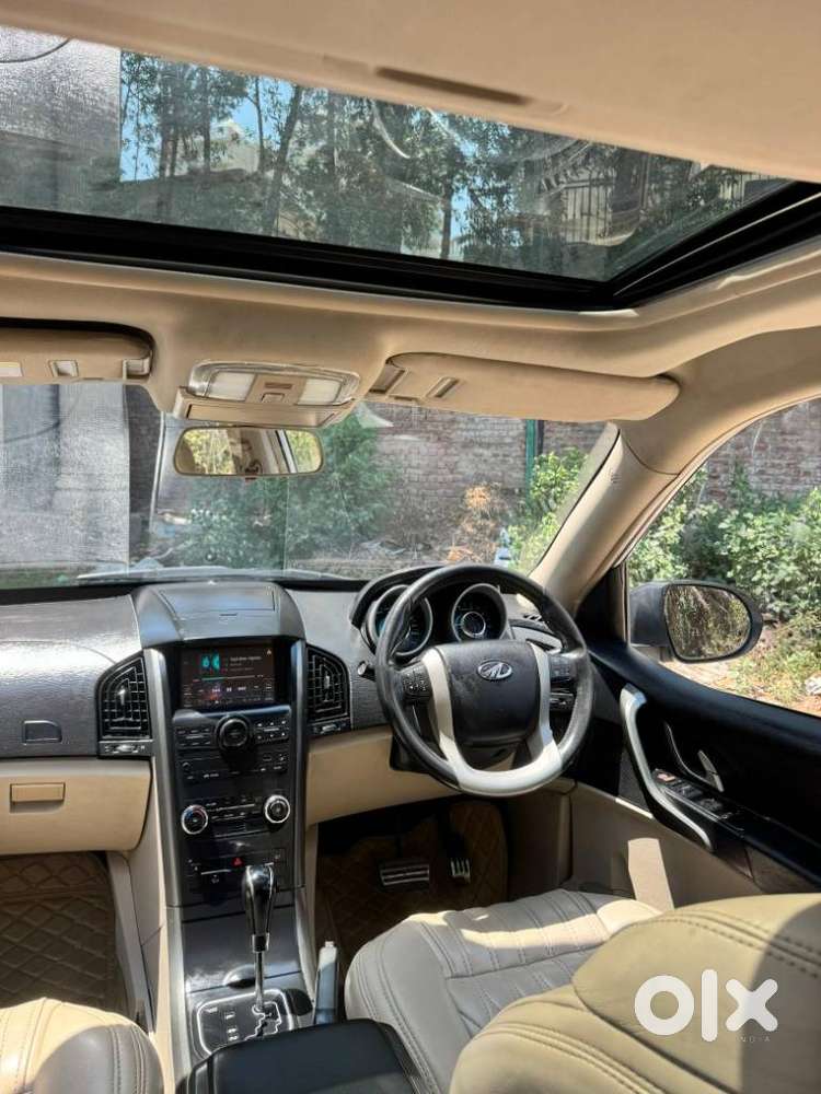 Mahindra Xuv500 At W10 Fwd, 2016, Diesel