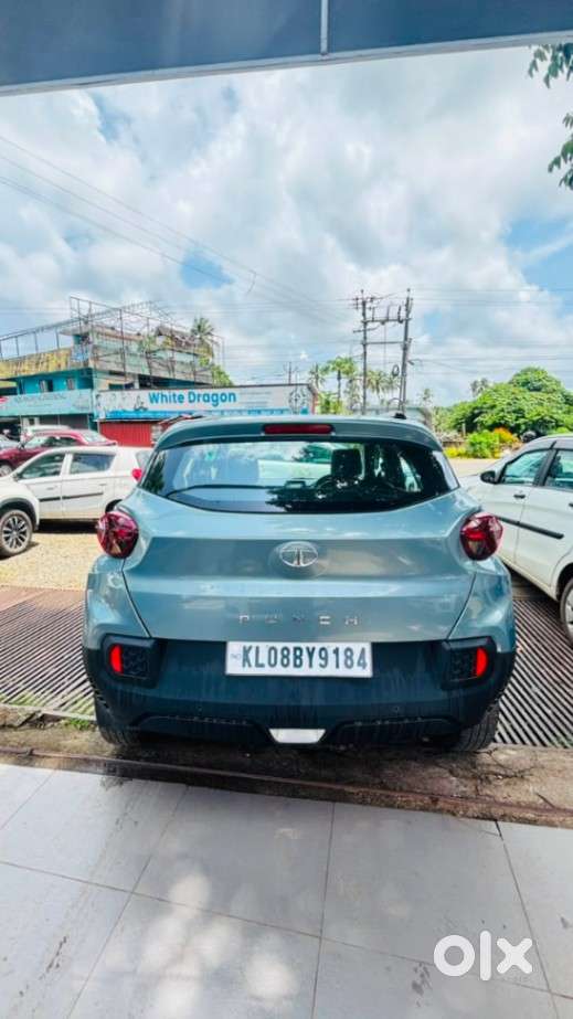 Tata Punch Adventure Amt, 2022, Petrol