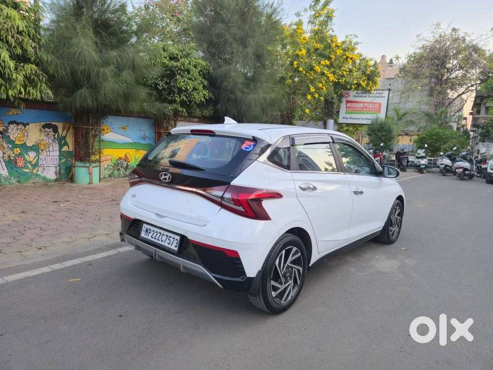 Hyundai New I20 1.2 Asta (o) Mt, 2024, Petrol