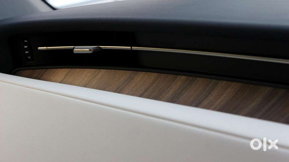 Lexus Lm 350h 4 Str Ultra Luxury, 2024, Petrol