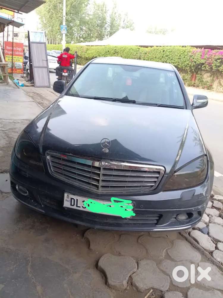 Mercedes-benz C-class 2010 Diesel 94000 Km Driven