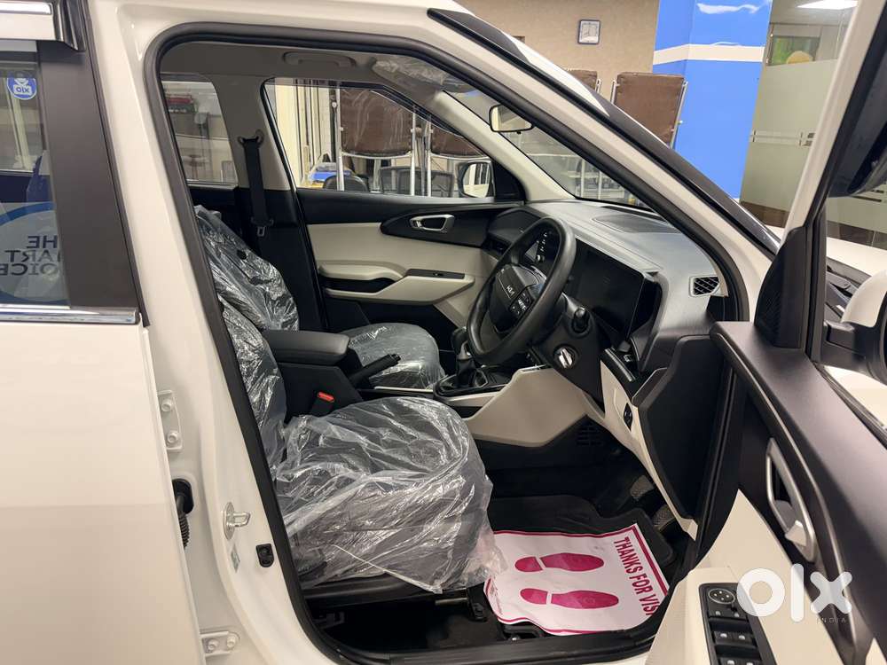 Kia Carens Clavis Htk, 2025, Petrol