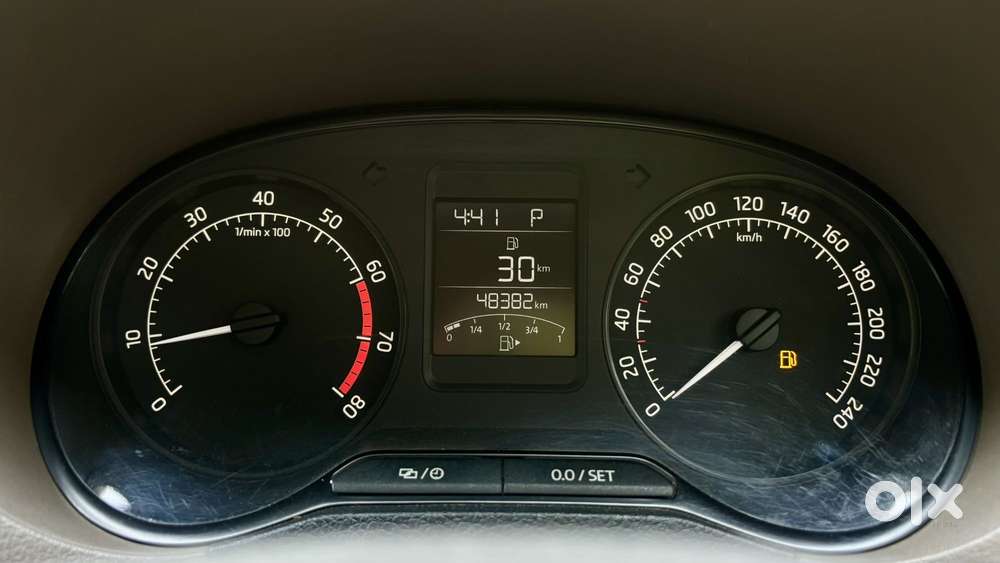 Skoda Rapid 2013-2016 1.6 Mpi At Elegance, 2016, Petrol