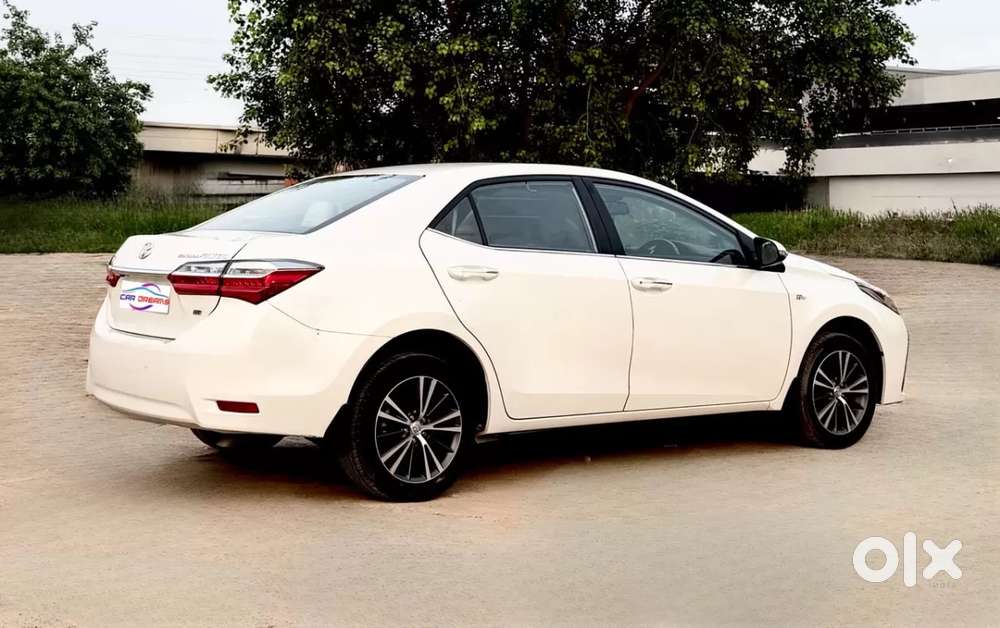 Toyota Corolla Altis 1.8g Limited, 2019, Petrol