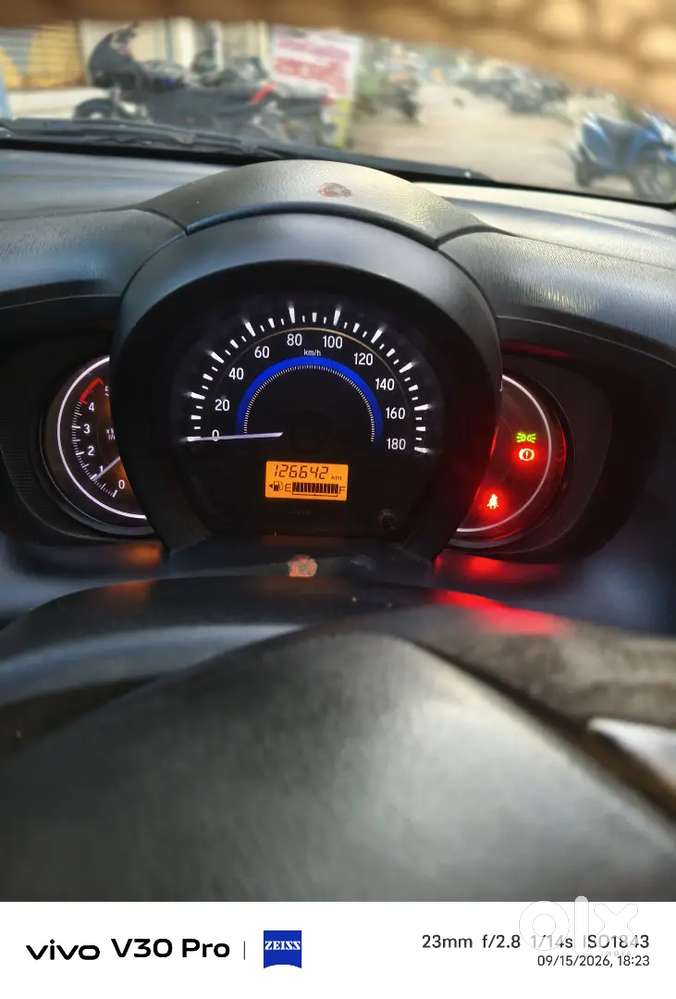 Honda Amaze 2nd Gen 2014 Ac Working Seal Tyres