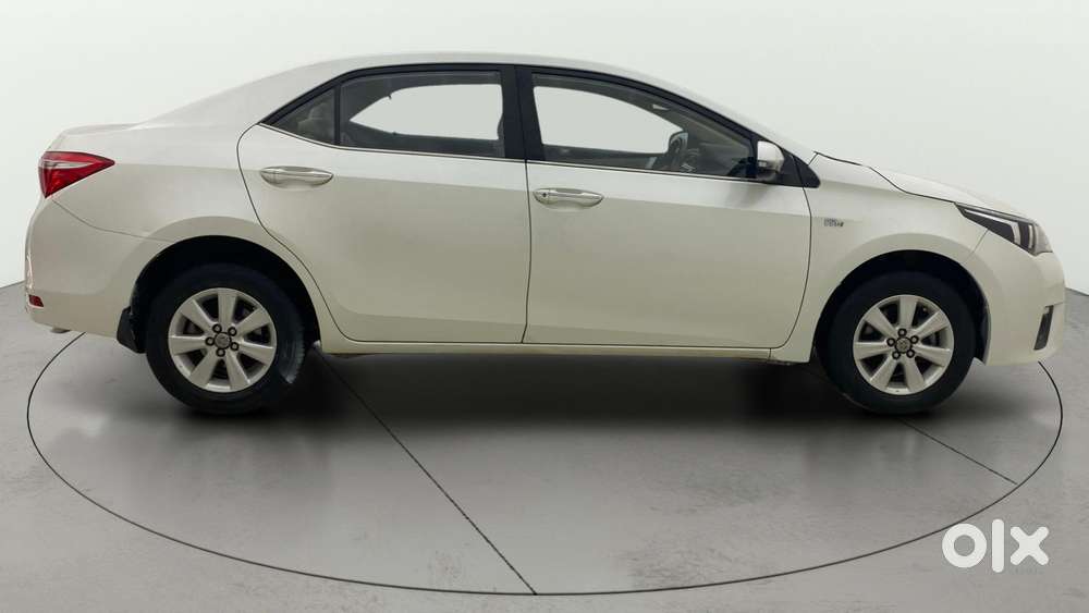 Toyota Corolla Altis 2013-2017 G Mt, 2015, Petrol