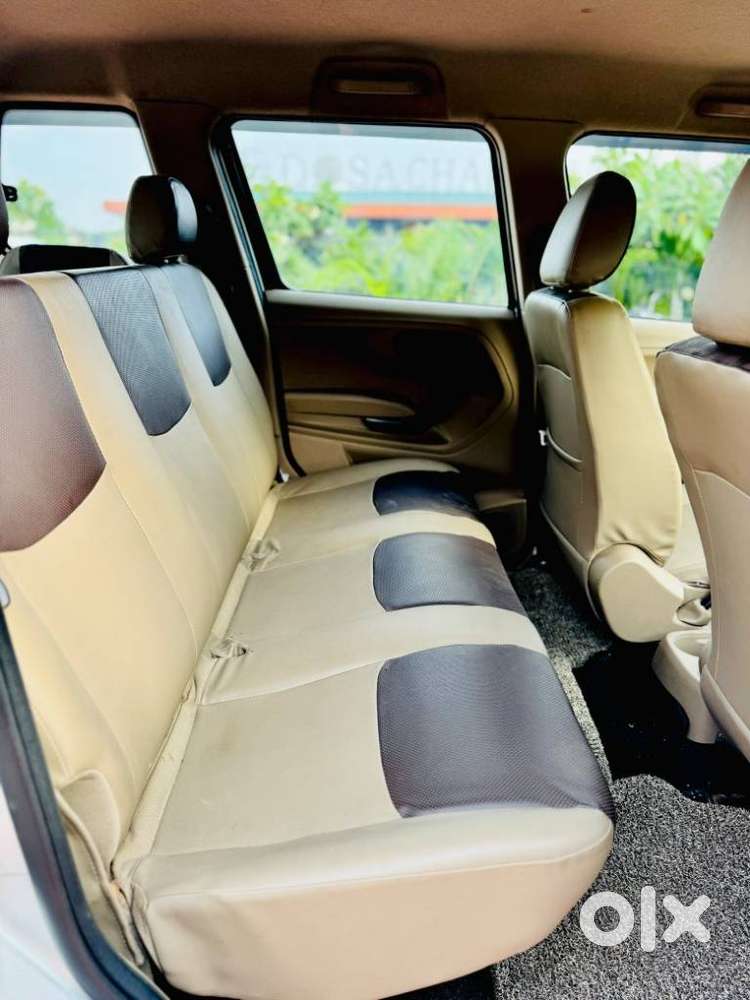Mahindra Tuv 300 T4 Plus, 2019, Diesel