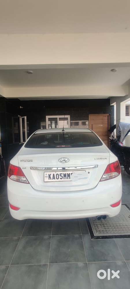Hyundai Fluidic Verna 2013