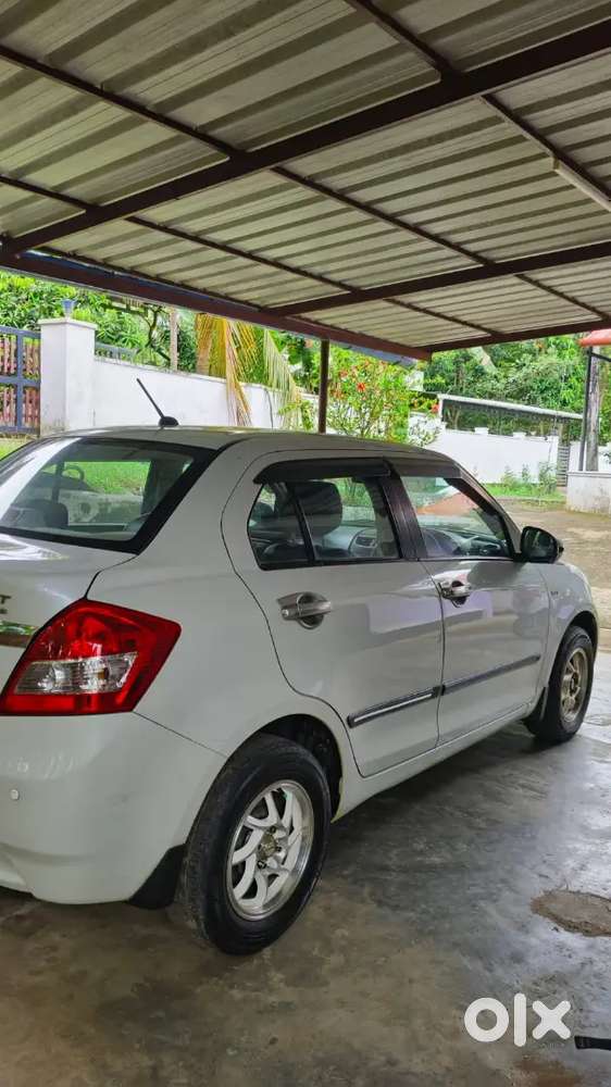 Maruti Suzuki Dzire Vxi 2012